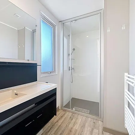 بيت للعطل Mobil-home 4* Grand Confort, 200m Plage, Piscine, Fitness, Parking, Menage Inclus, Wi-fi Gratuit - Fr-1-361a-75 جولوفيل ليه باه