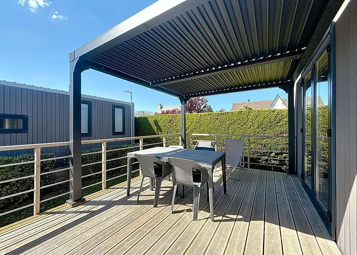 Mobil-home 4* Grand Confort, 200m Plage, Piscine, Fitness, Parking, Menage Inclus, Wi-fi Gratuit - Fr-1-361a-75 Jullouville-les-Pins