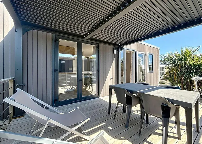 Mobil-home 4* Grand Confort, 200m Plage, Piscine, Fitness, Parking, Menage Inclus, Wi-fi Gratuit - Fr-1-361a-75